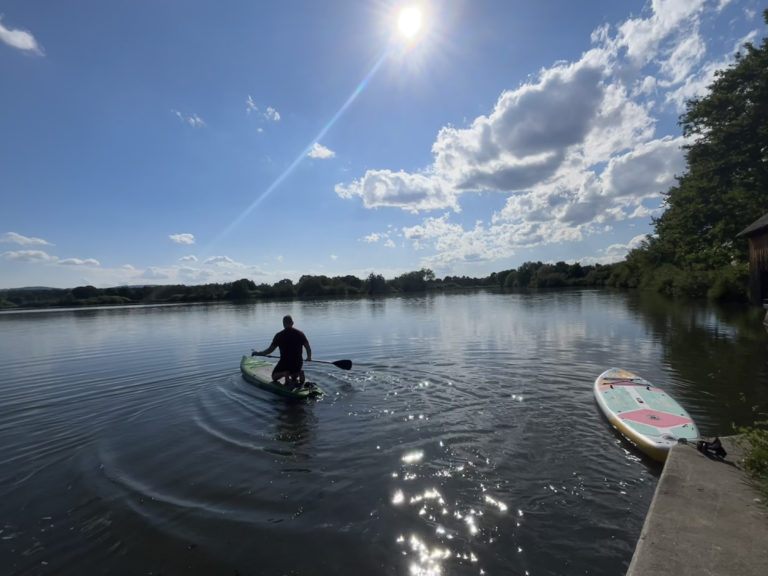 Teambuilding paddleboard